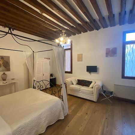 B&B Residenza Corte Antica Velence Kültér fotó